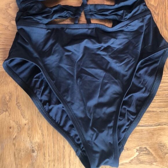 La Blanca Black Island Goddess One Piece Sz 8 - Picture 5 of 8